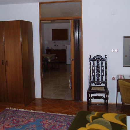 Apartman Za 3 Osobe Apartman Medulin Kültér fotó